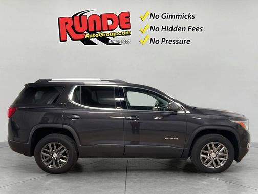 2017 GMC Acadia SLT-1