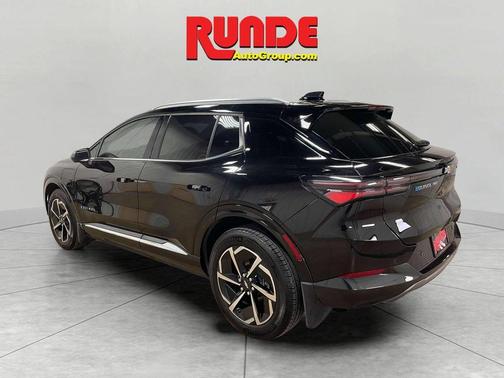 2024 Chevrolet Equinox EV LT