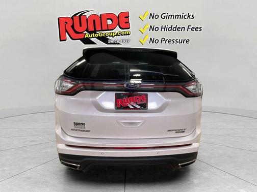 White 2018 Ford Edge Sport