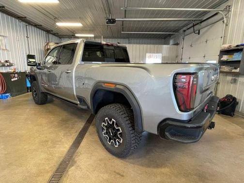 2025 GMC Sierra 2500 AT4X