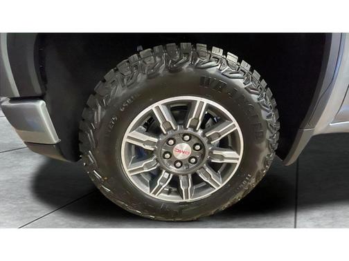 Sterling 2026 GMC Sierra 1500 AT4