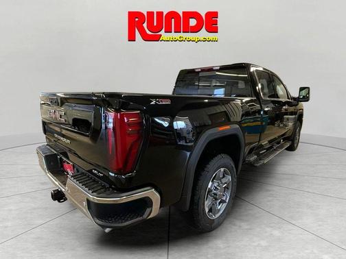 2025 GMC Sierra 2500 SLT