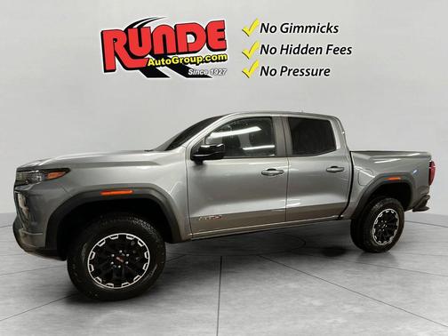 Onyx Black 2026 GMC Canyon AT4
