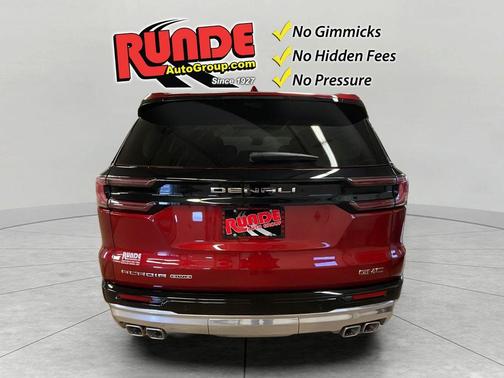 2026 GMC Acadia Denali