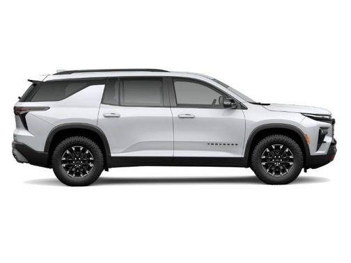 Polar White 2026 Chevrolet Traverse Z71