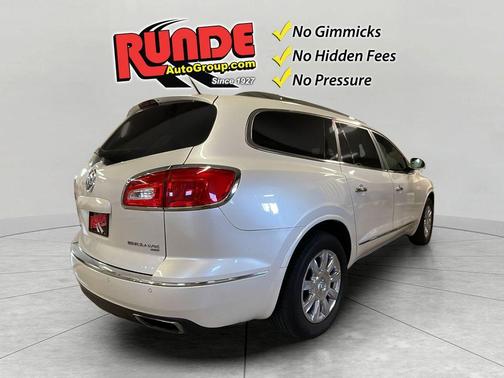 White 2015 Buick Enclave Leather