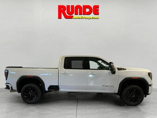 2025 GMC Sierra 2500 AT4