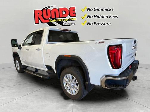 White 2022 GMC Sierra 2500 SLT