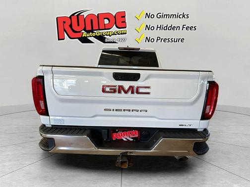 White 2022 GMC Sierra 2500 SLT