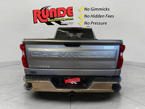 Sterling Gray 2026 Chevrolet Silverado 1500 LT