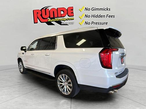 White 2023 GMC Yukon XL