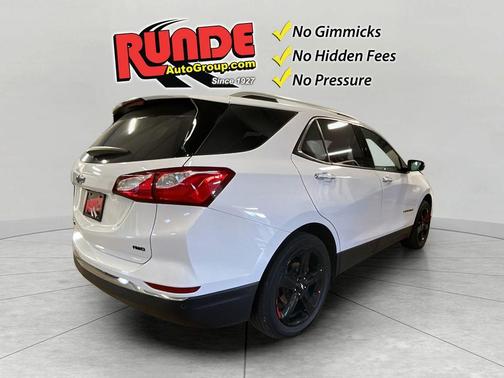 White 2021 Chevrolet Equinox Premier