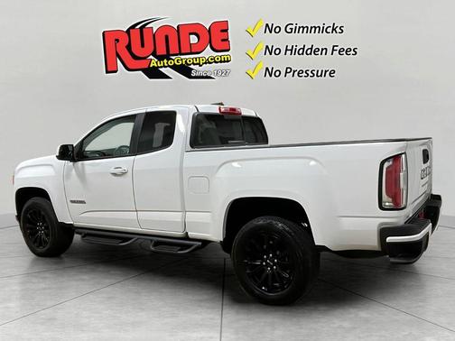 White 2022 GMC Canyon Elevation