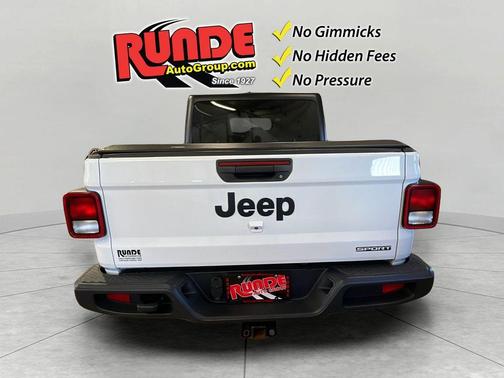 2020 Jeep Gladiator Sport