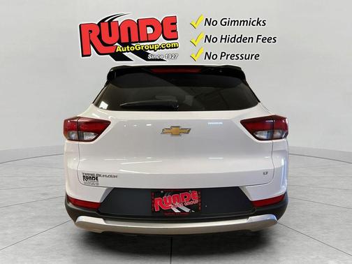 White 2023 Chevrolet Trailblazer LT