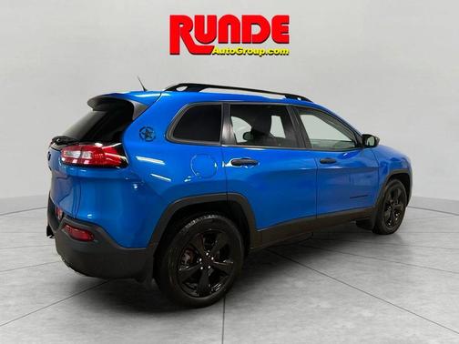 2018 Jeep Cherokee Sport