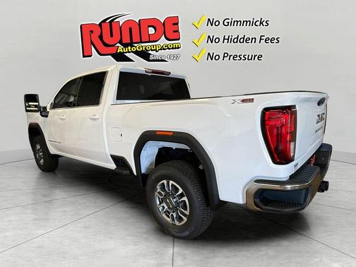 Summit White 2026 GMC Sierra 2500 SLE