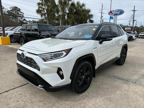 2021 Toyota RAV4 Hybrid SE