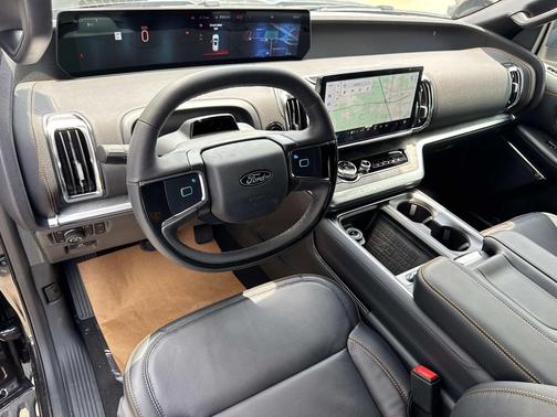 2025 Ford Expedition Tremor