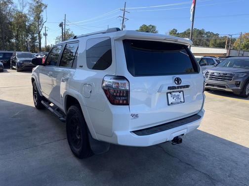 2021 Toyota 4Runner SR5