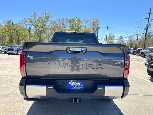 2023 Toyota Tundra Hybrid Capstone
