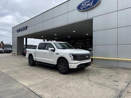 2025 Ford F-150 Lightning LARIAT