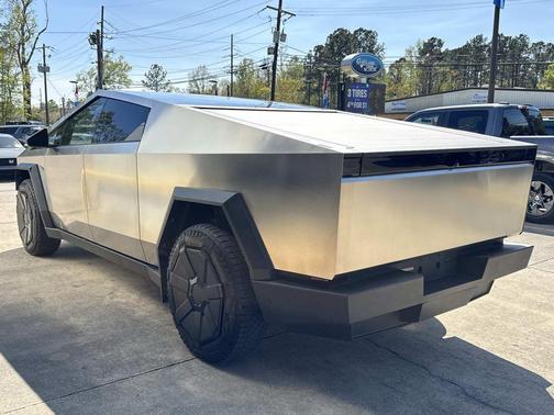 2024 Tesla Cybertruck All-Wheel Drive