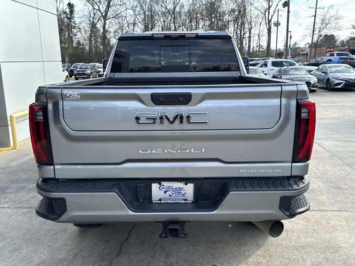 2024 GMC Sierra 2500 Denali Ultimate
