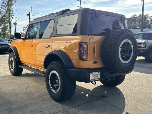 2022 Ford Bronco Outer Banks