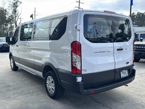 2022 Ford Transit-350 XLT