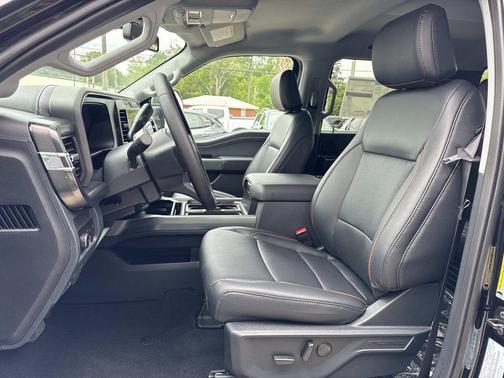 Agate Black Metallic 2026 Ford F-250 Lariat