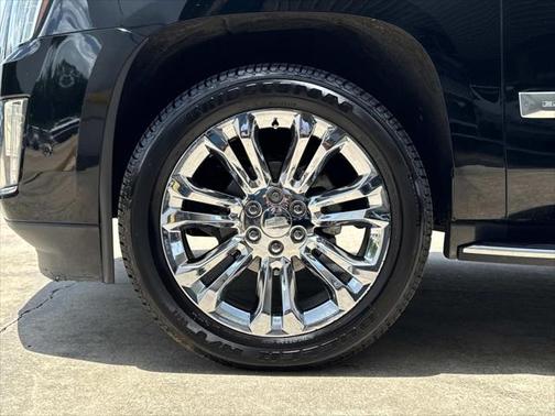 2018 Cadillac Escalade Luxury