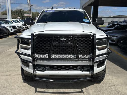 2022 RAM 2500 Laramie Crew Cab 4x4 6'4' Box