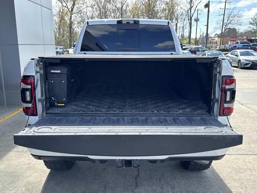 2022 RAM 2500 Laramie Crew Cab 4x4 6'4' Box