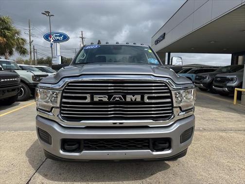 2023 RAM 3500 Laramie Crew Cab 4x4 8' Box