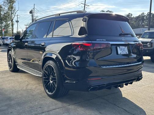 2025 Mercedes-Benz AMG GLS 63 Base