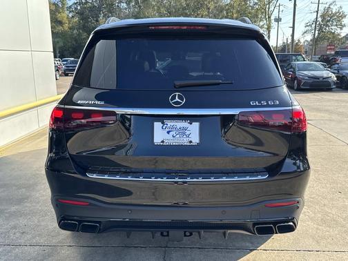2025 Mercedes-Benz AMG GLS 63 Base