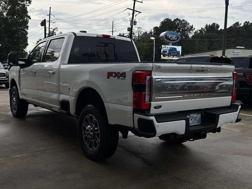 2025 Ford F-250 Platinum