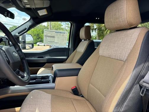 2025 Ford F-250 XLT