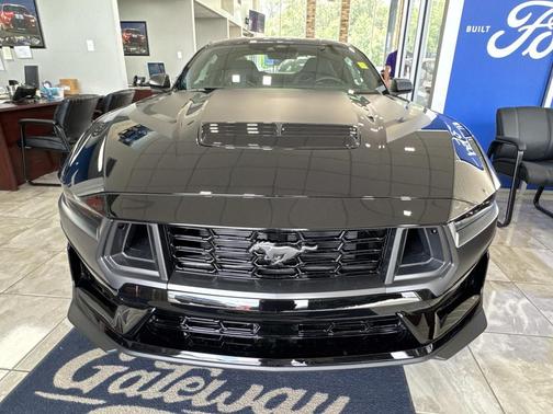 2025 Ford Mustang Dark Horse Fastback