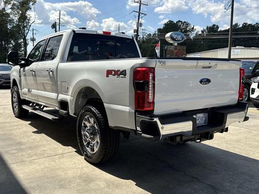 2026 Ford F-350 Lariat