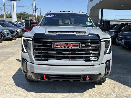 2024 GMC Sierra 2500 AT4