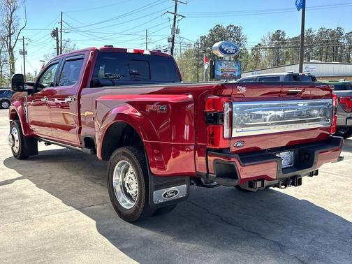 Rapid Red Metallic Tinted Clearcoat 2024 Ford F-450 Platinum