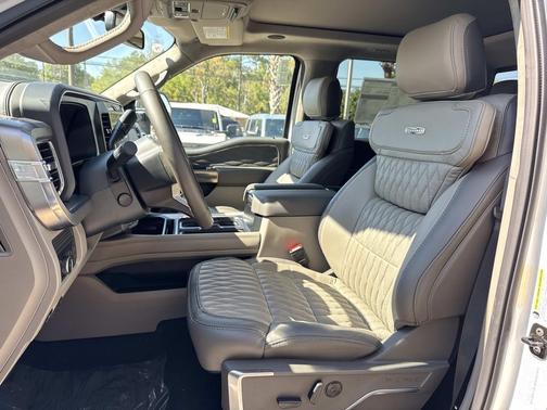 2026 Ford F-250 Platinum