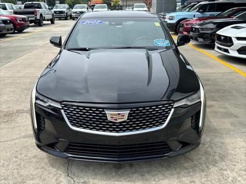 2022 Cadillac CT4 Premium Luxury