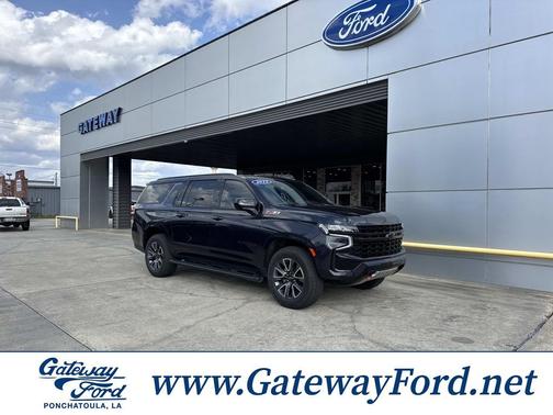 2023 Chevrolet Suburban 4WD Z71