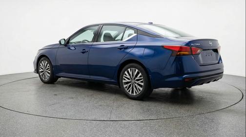 Bluestone Pearl 2025 Nissan Altima SV FWD