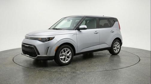 Steel Gray 2025 Kia Soul LX