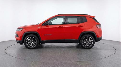 Red Hot Pearlcoat 2025 Jeep Compass Limited