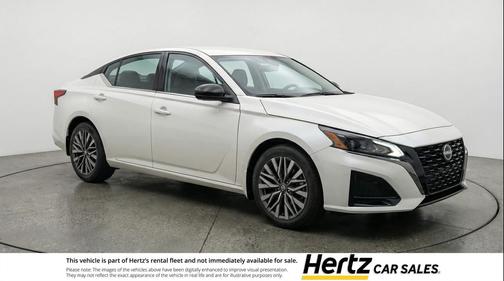Glacier White 2025 Nissan Altima SV FWD